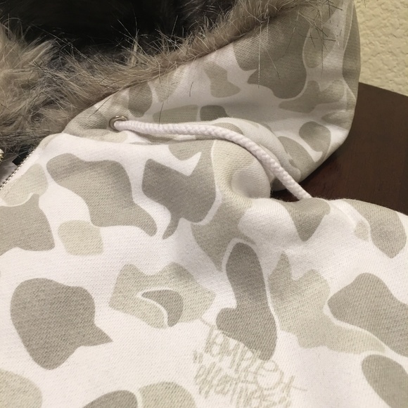 New Temple Effectives Faux Hoodie XL White Camo - Picture 3 of 5